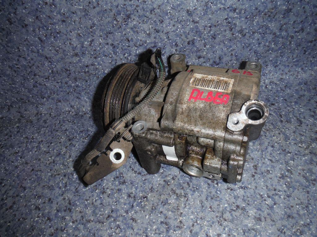 Компрессор кондиционера для  Ford Fiesta 2001-2008