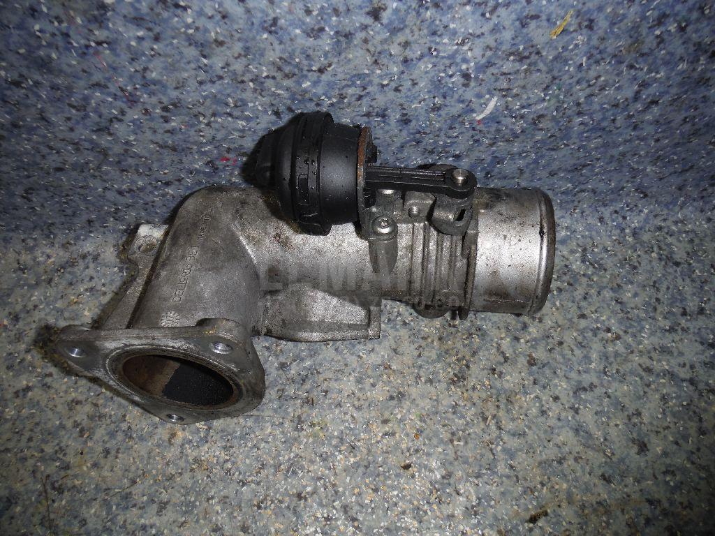 Заслонка воздушная для  Ford Escape EUR 2007-2009