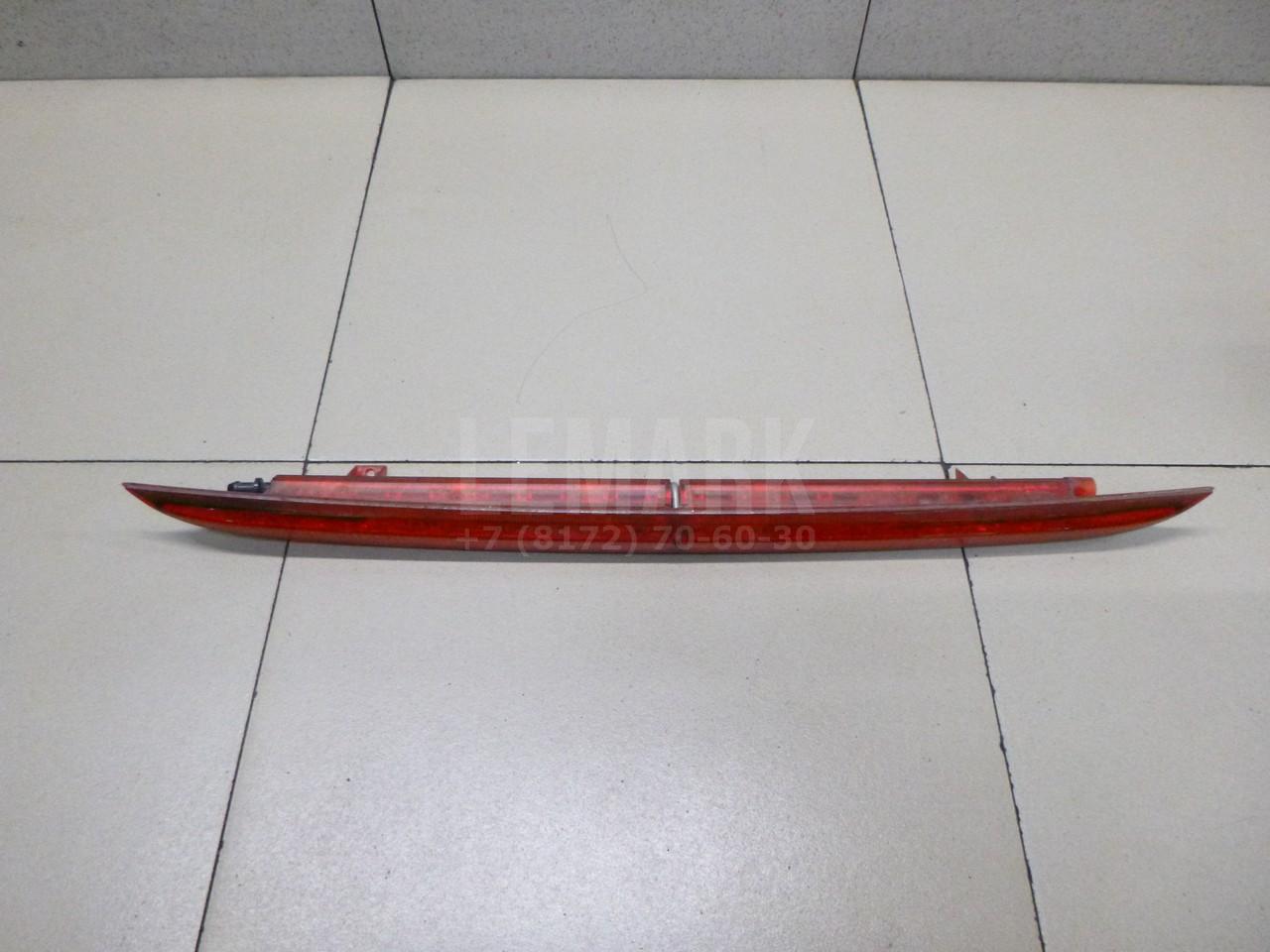 Фонарь задний (стоп сигнал) 7L6945097B VAG