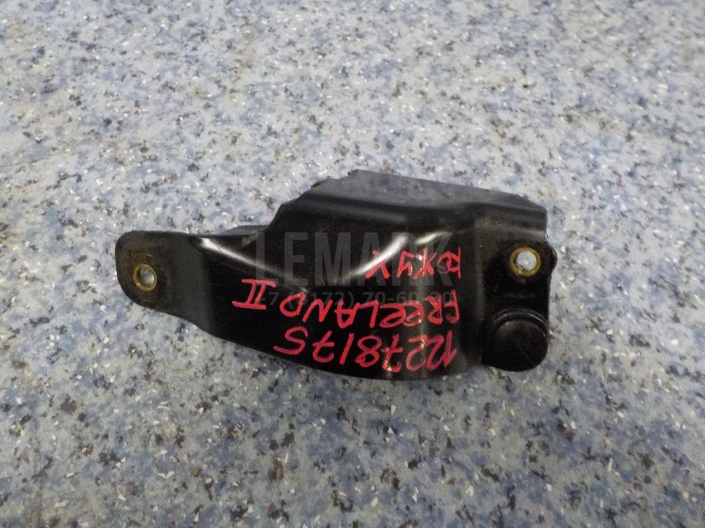 Кронштейн топливного фильтра LR001205 Land Rover