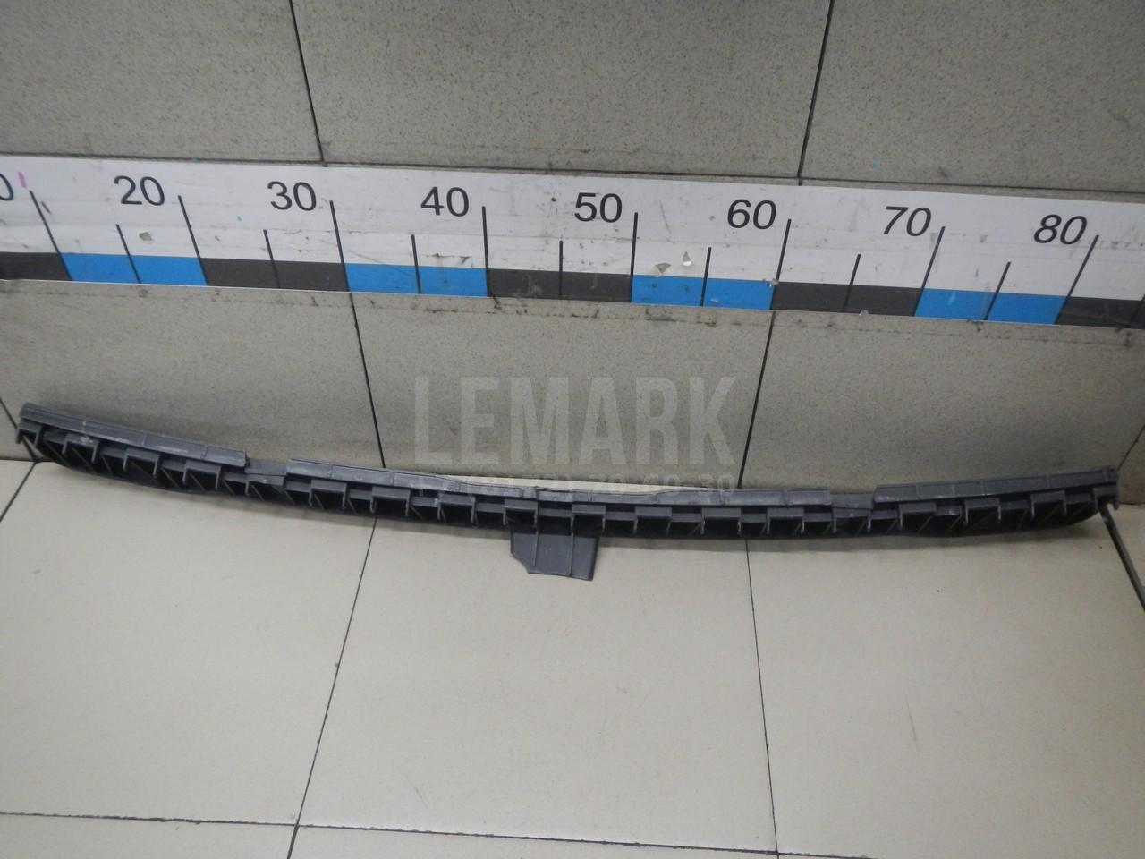 Кронштейн заднего бампера 1K6807863 VAG