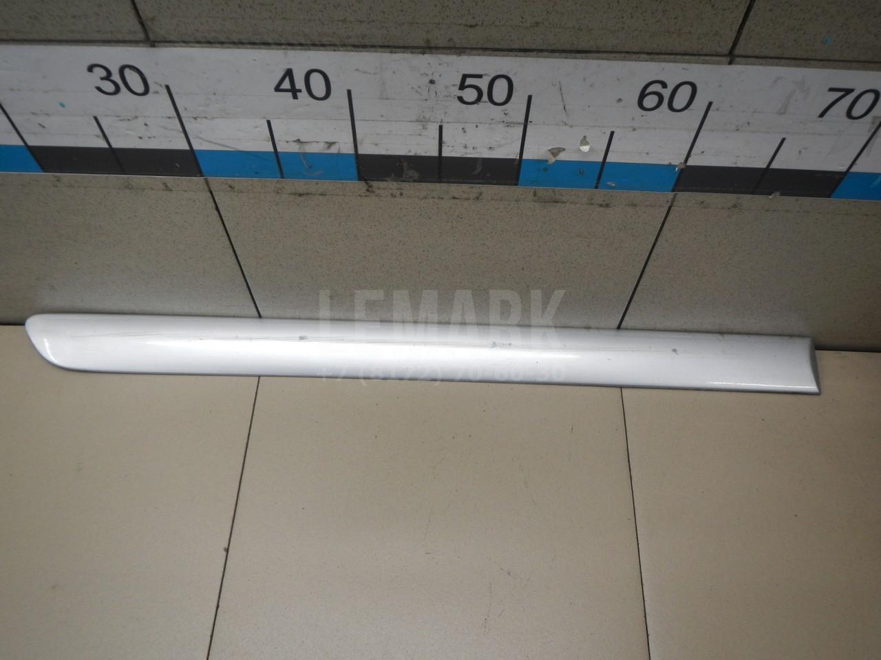 Молдинг задней правой двери 1K4853754A VAG