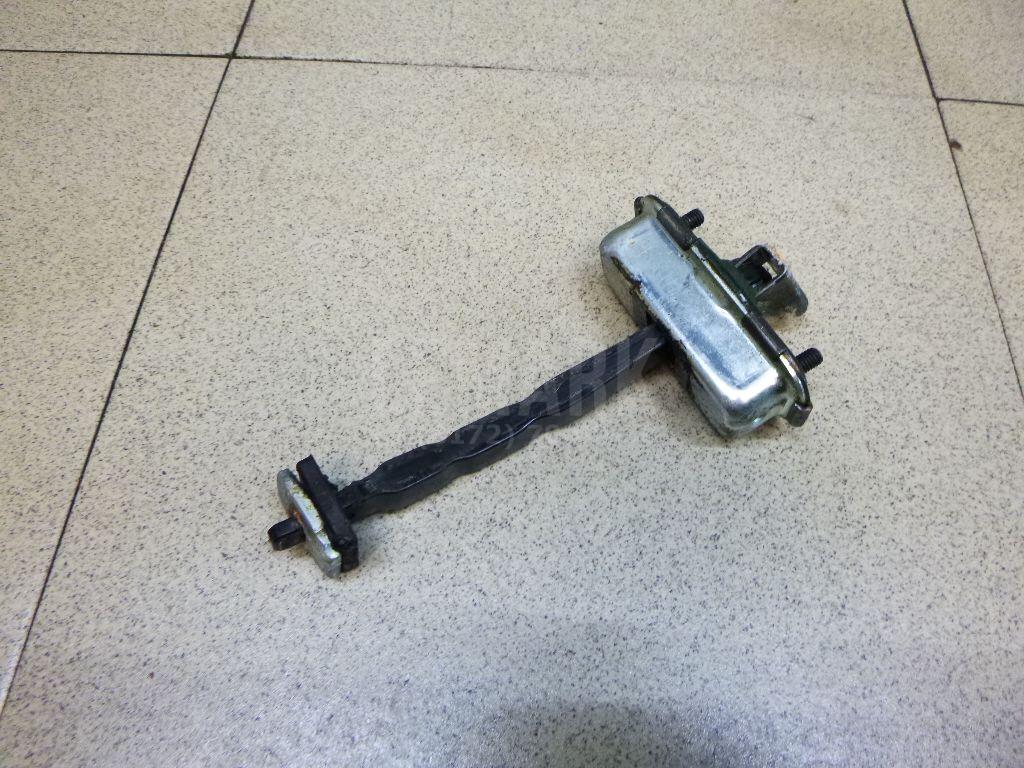 Ограничитель двери 793902W010 Hyundai-Kia