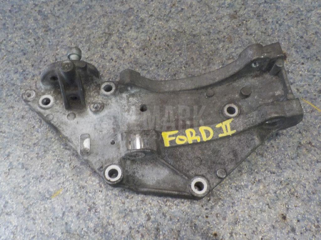 Кронштейн генератора 1506809 Ford