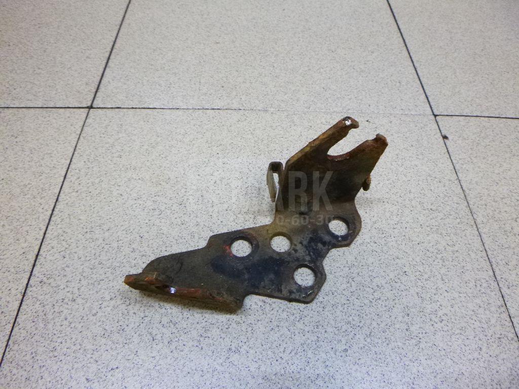 Кронштейн крепления троса КПП 4389023061 Hyundai-Kia