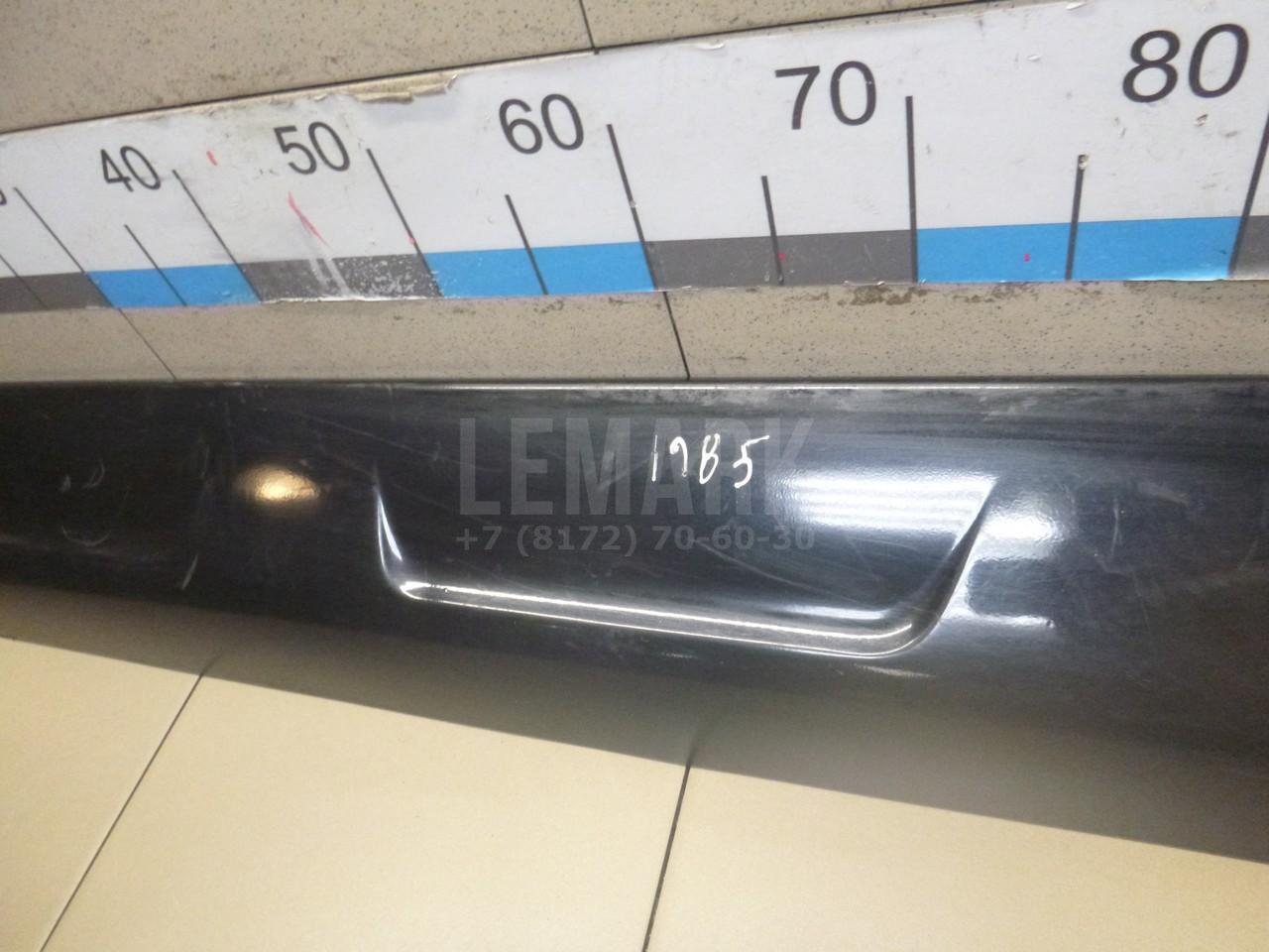 Накладка двери передней левой для  BMW X1 E84 2009-2015