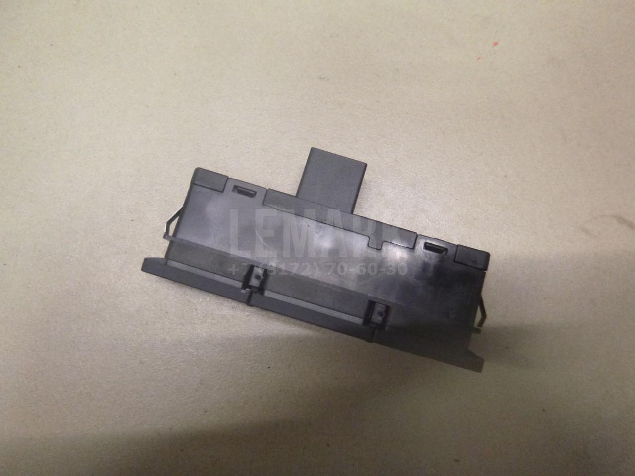 Кнопка аварийной сигнализации для  BMW X5 F15/F85 2013-2018