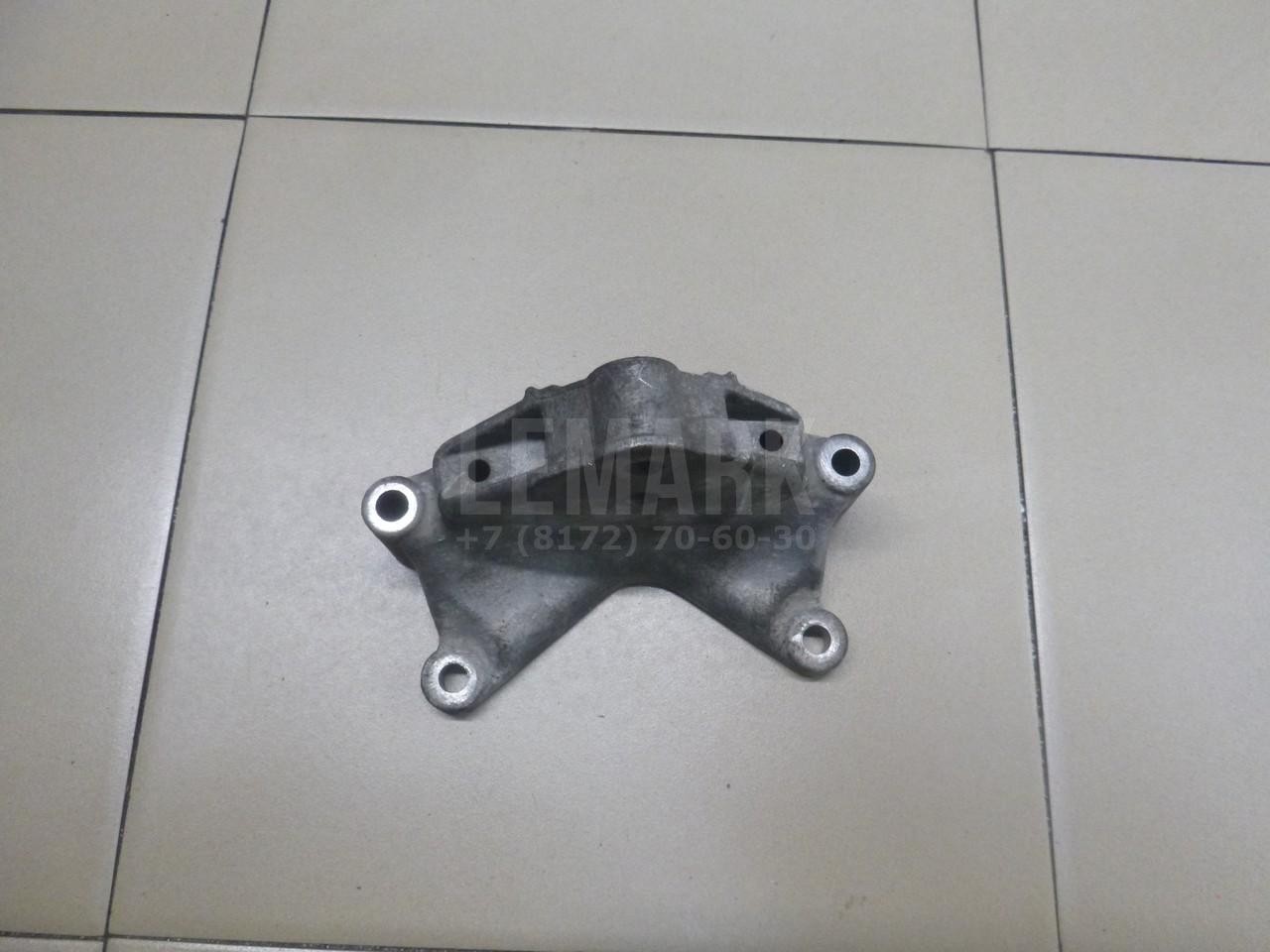 Кронштейн КПП 7L6399649D VAG