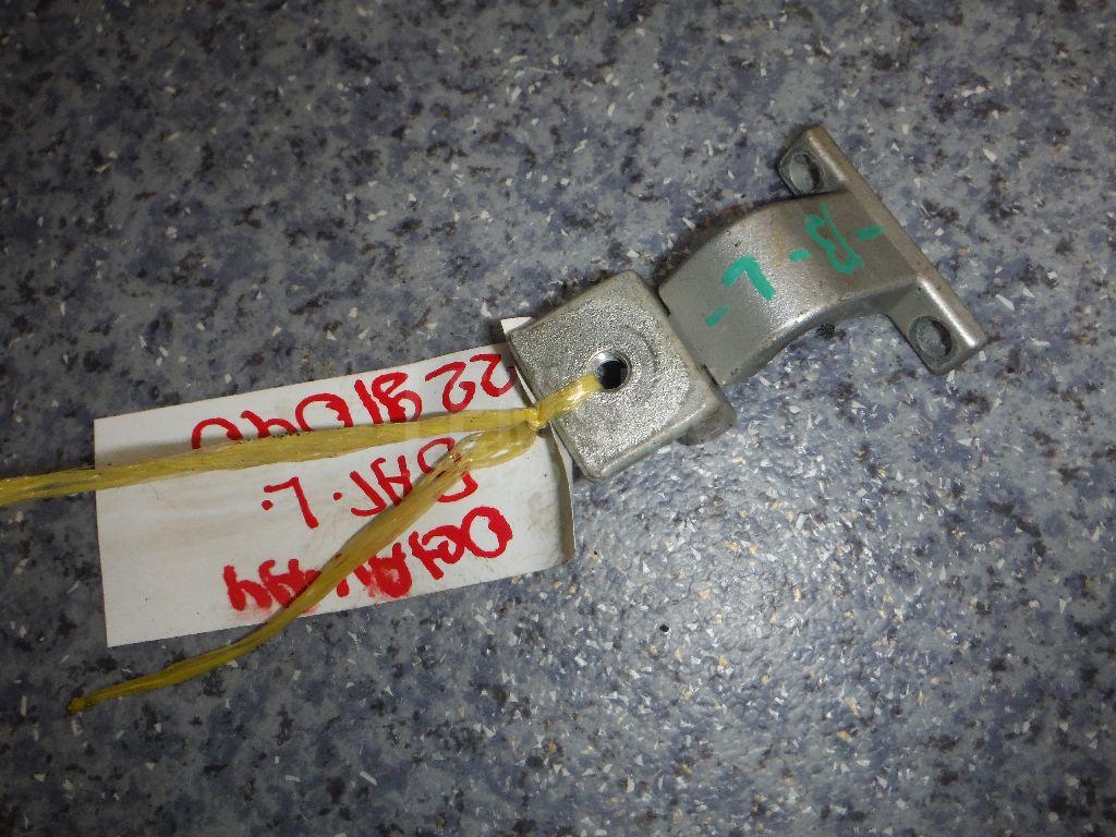 Петля двери багажника 1U6827301 VAG