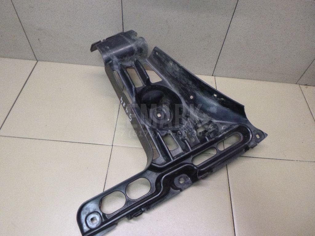 Кронштейн заднего бампера левый для  BMW 7-serie G11/G12 2015-2022