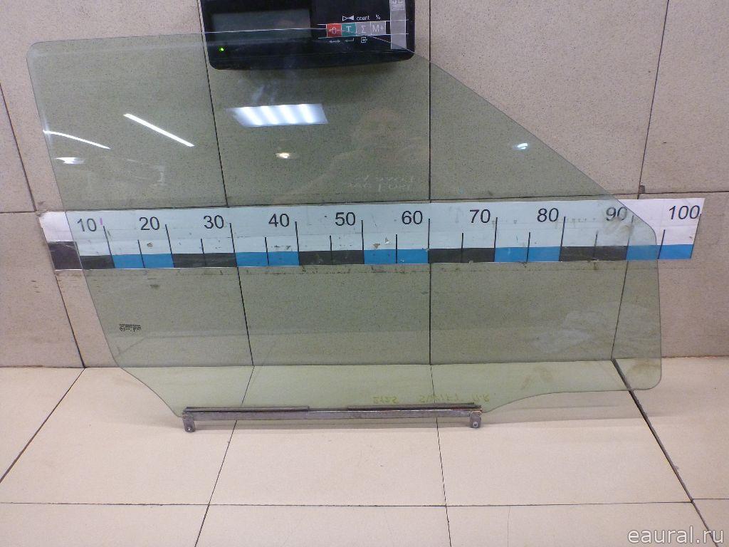 Стекло двери передней правой