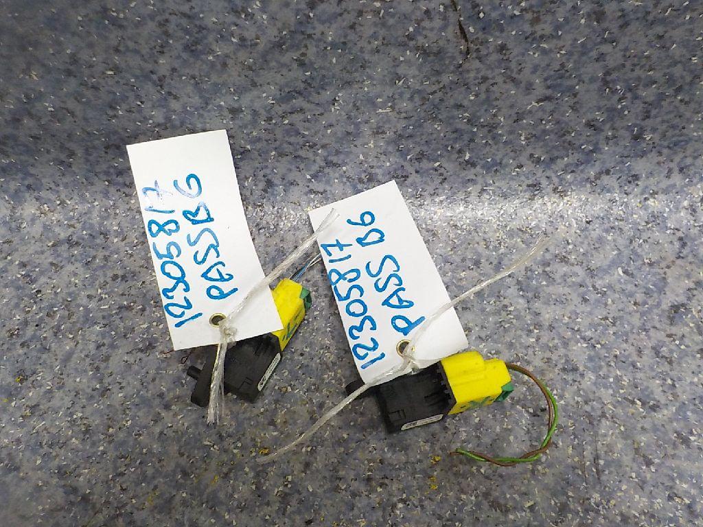 Датчик AIR BAG 5N0959351 VAG