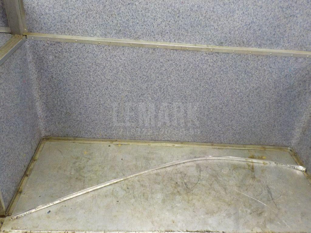 Молдинг крыши левый 7L6853985A2ZZ VAG