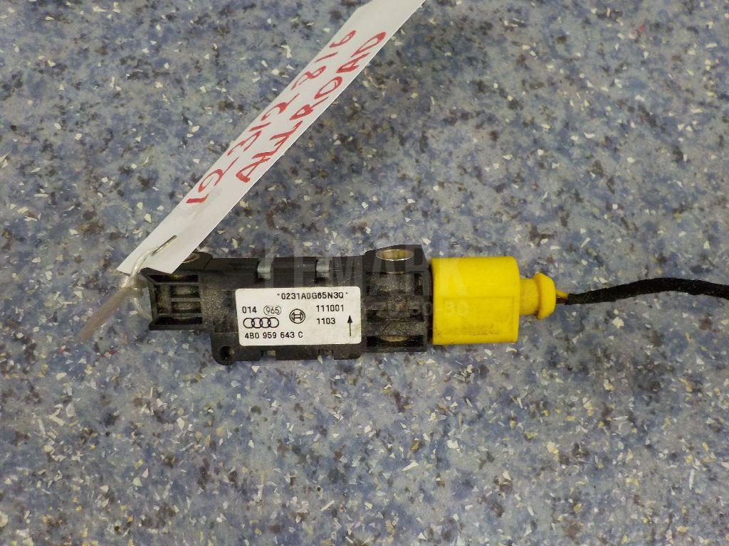 Датчик AIR BAG 4B0959643C VAG