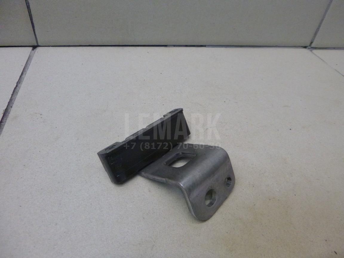 Успокоитель 135660V021 Toyota
