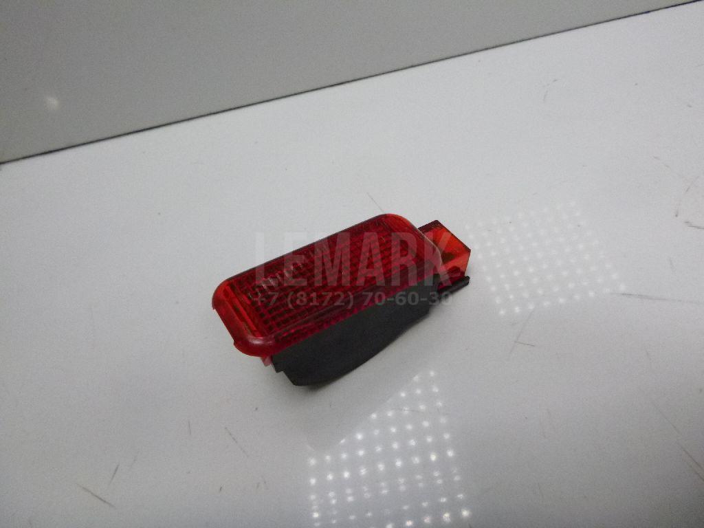 Фонарь для  Cadillac BLS 2006-2010