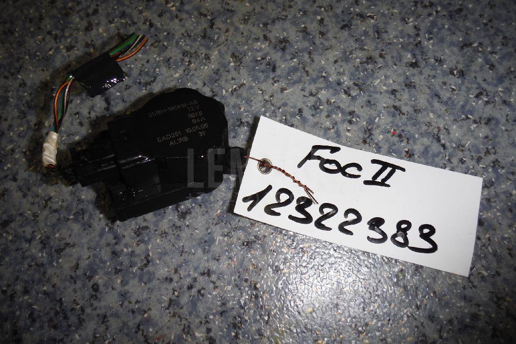 Моторчик заслонки отопителя 3M5H19E616AB Ford