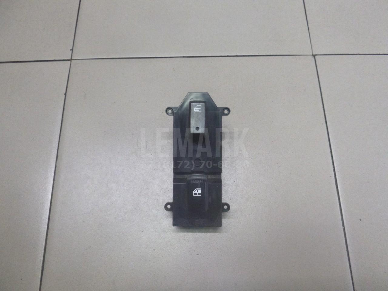 Кнопка стеклоподъемника 935752B500S4 Hyundai-Kia