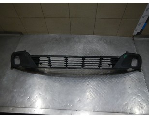 Решетка в бампер центральная для Kia Venga 2010-2018 с разбора состояние удовлетворительное