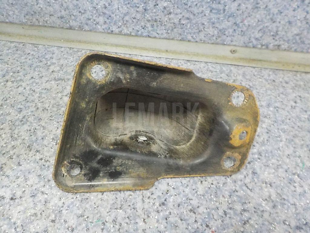 Кронштейн (п.з.к.) для  BMW 5-serie G30/G31/F90 2017-2023