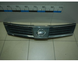Решетка радиатора для Nissan Tiida (C11) 2007-2014 с разбора состояние отличное