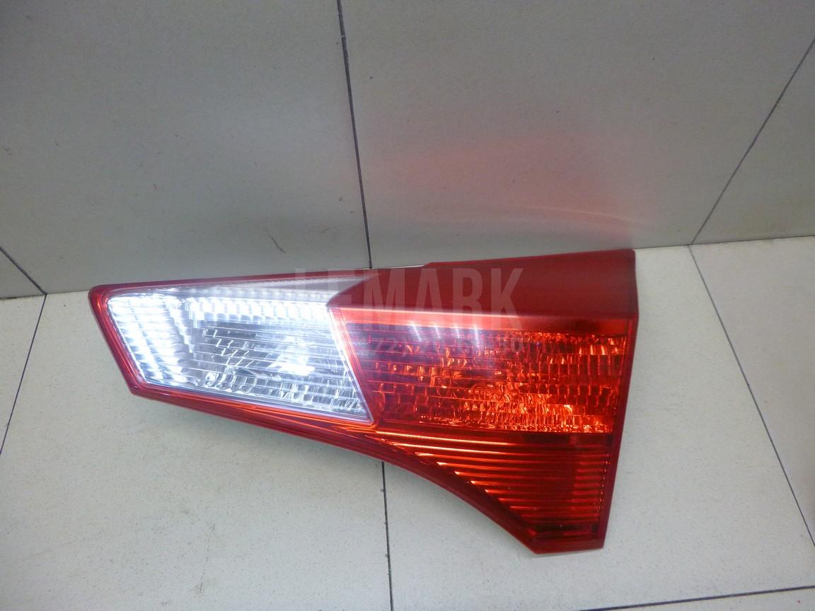 Фонарь задний внутренний правый 8158142050 Toyota