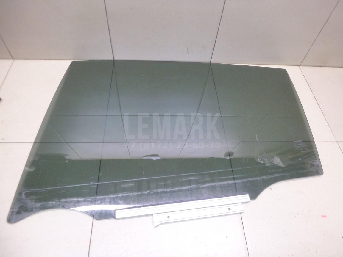Стекло двери задней левой 6811442150 Toyota
