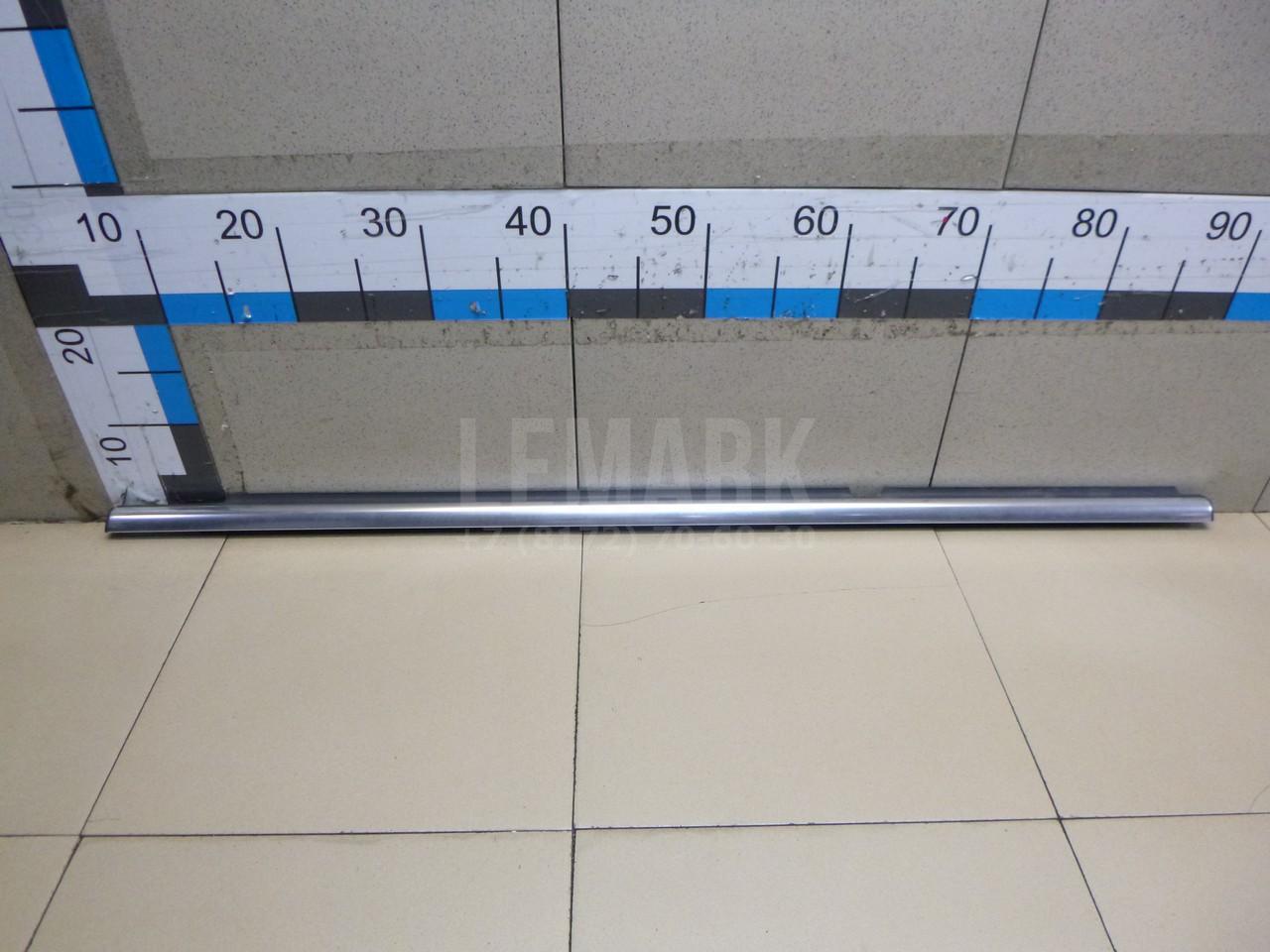 Накладка стекла заднего левого 5N0839475D3Q7 VAG