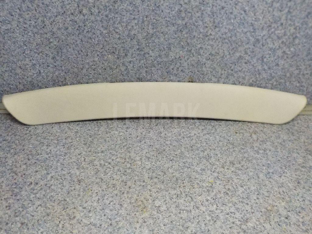 Накладка декоративная 1K5867617A VAG