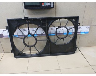 Диффузор вентилятора для Skoda Yeti 2009-2018 б/у состояние отличное