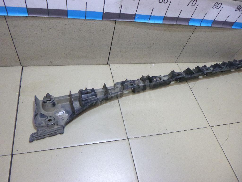 Кронштейн накладки на порог (наружней)