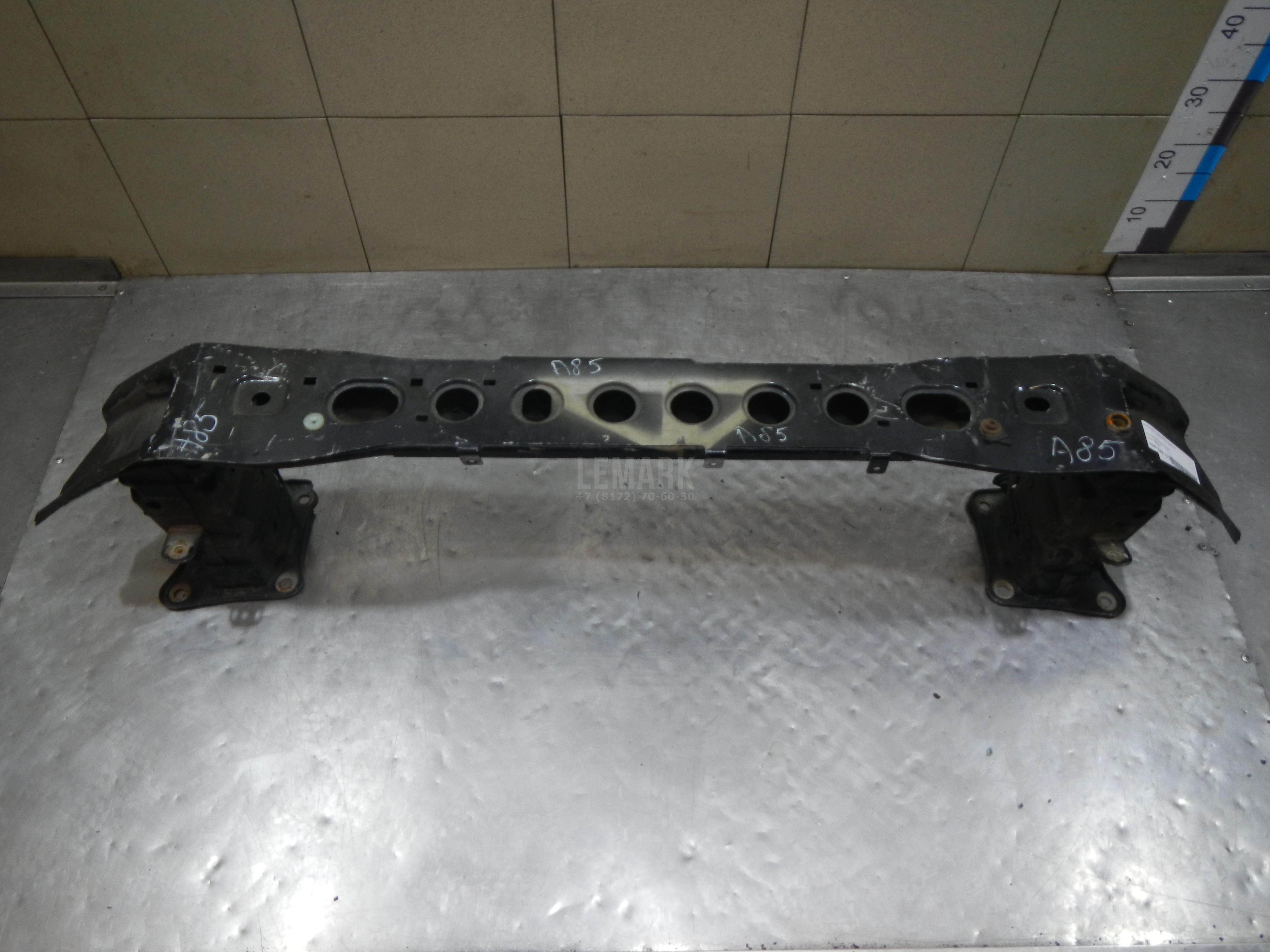Усилитель переднего бампера 1860770 Ford