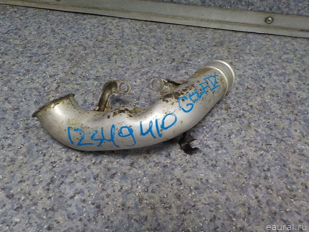 Патрубок воздушного фильтра