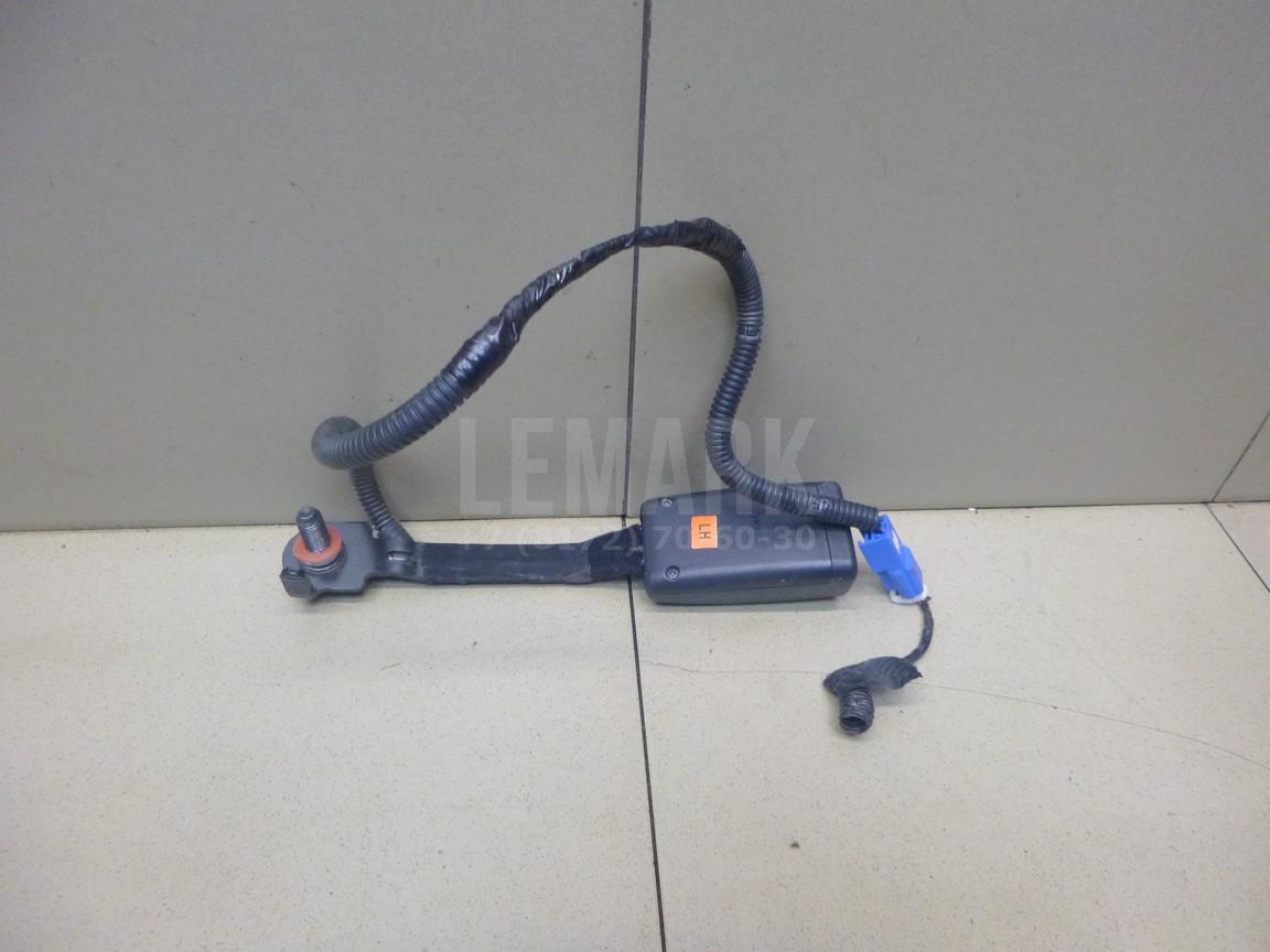 Ответная часть ремня безопасности 888302P480VA Hyundai-Kia