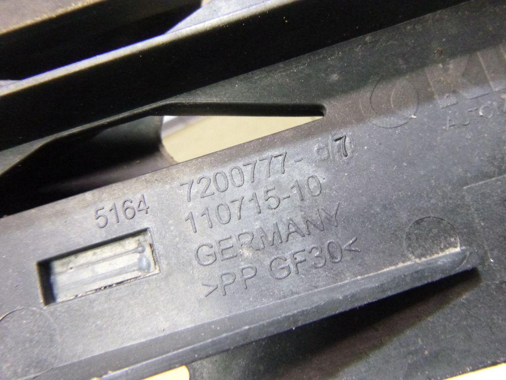 Элемент передней панели для  BMW 5-serie F10/F11 2009-2016