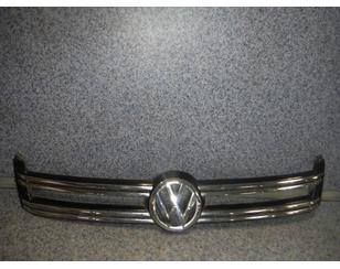 Накладка на решетку радиатора для VW Tiguan 2011-2016 БУ состояние отличное