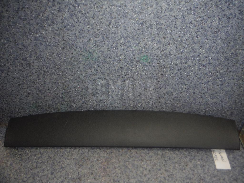 Обшивка двери багажника 5N0867707B VAG