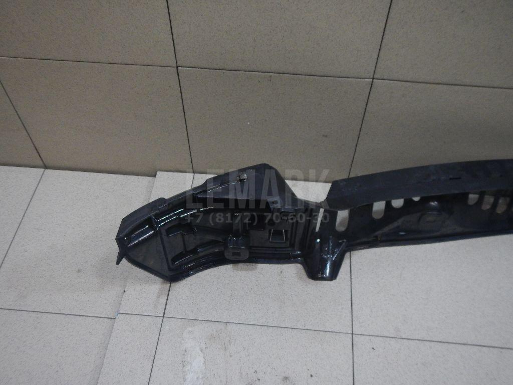 Направляющая заднего бампера