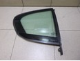 Стекло двери задней правой (форточка)