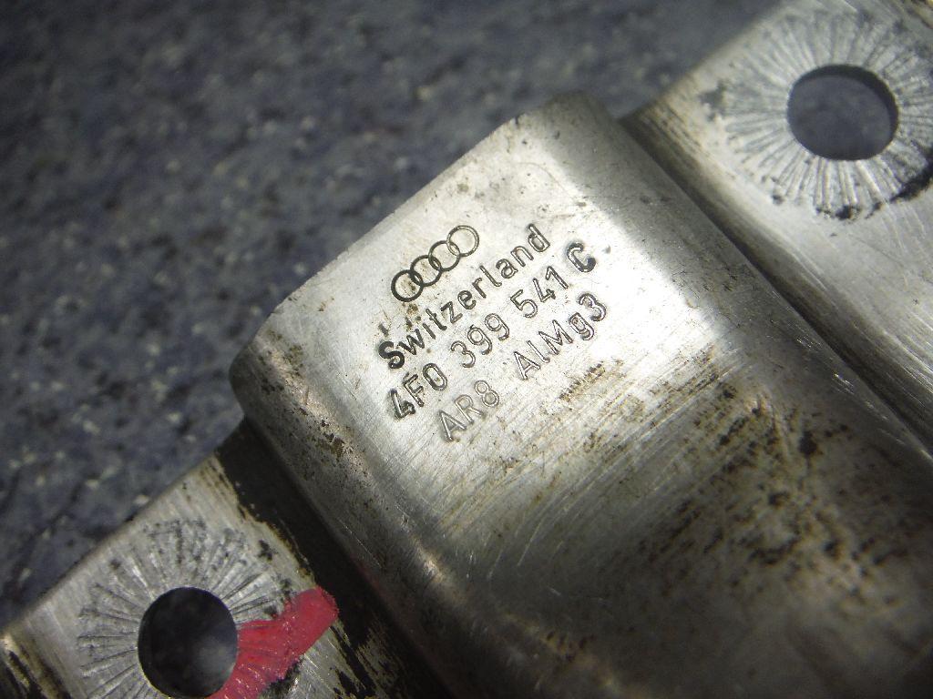 Кронштейн передней балки для  Audi A2 [8Z0] 2000-2005