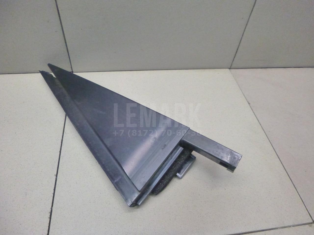 Накладка двери задней правой 82234JG00A Nissan