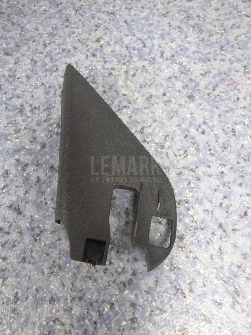 Крышка зеркала внутренняя левая 5J0837993 VAG