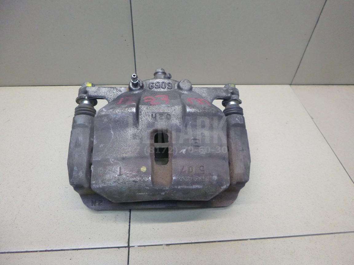Суппорт тормозной передний правый 41001JE00A Nissan