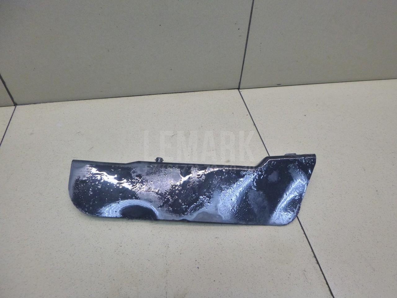 Брызговик передний правый 5389542040 Toyota