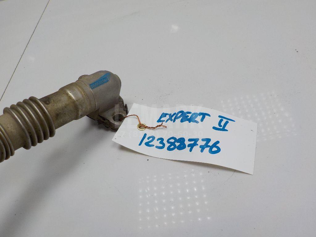 Трубка картерных газов