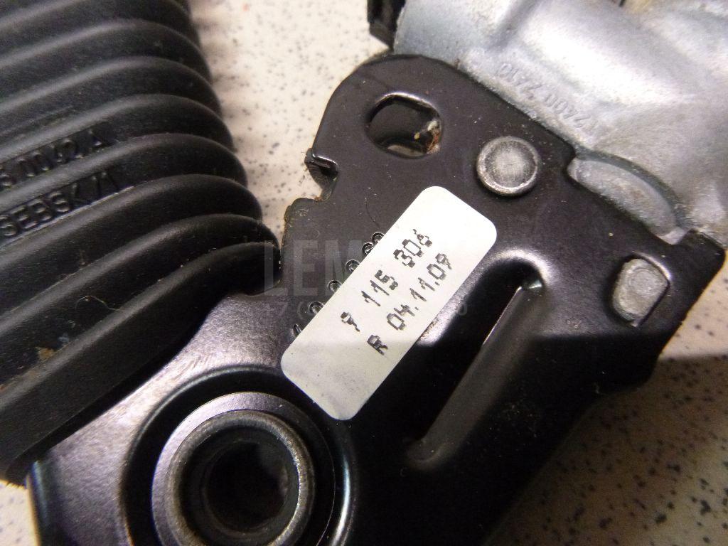 Ответная часть ремня безопасности для  BMW X5 F15/F85 2013-2018