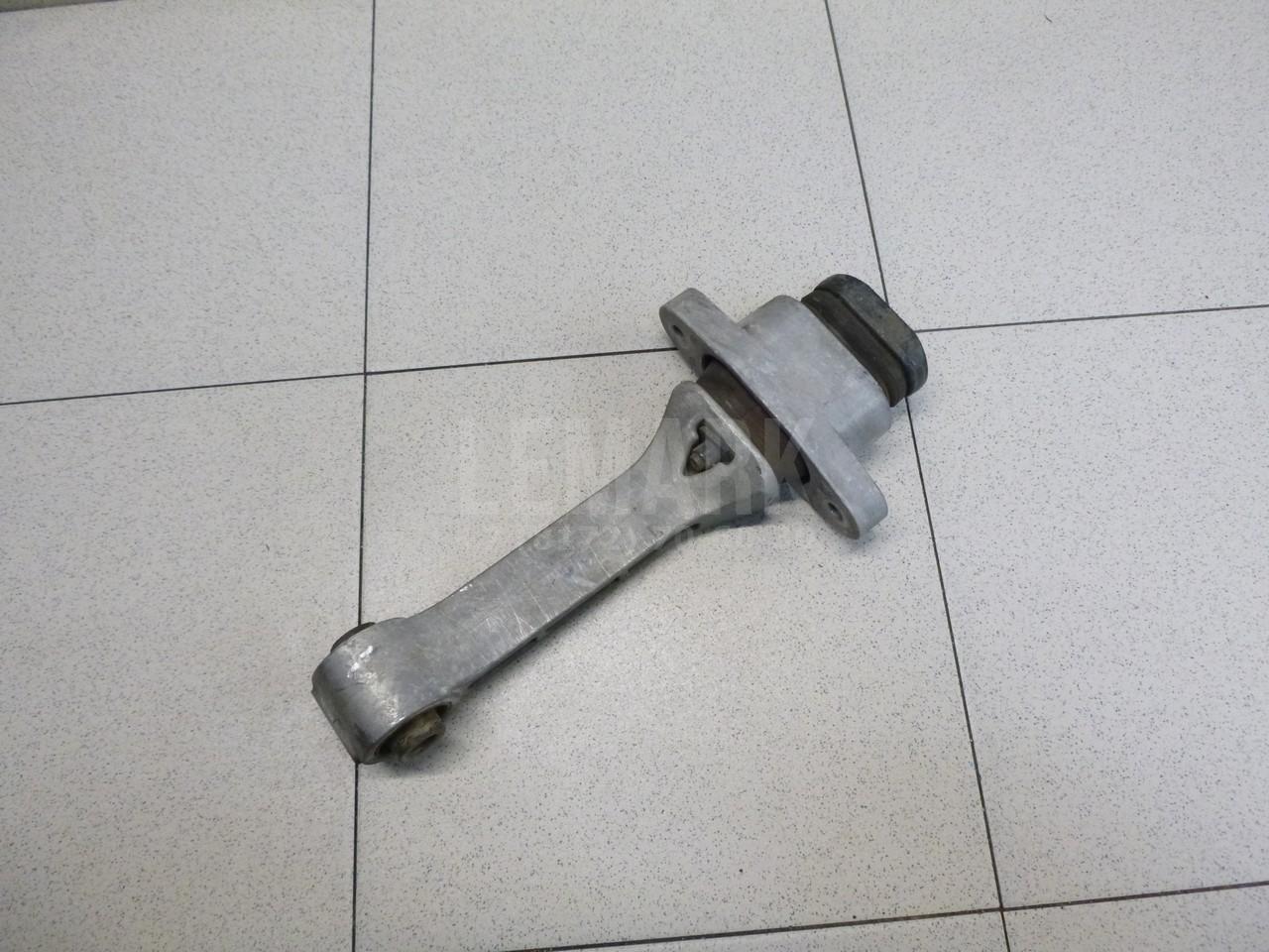 Опора двигателя 219502P950 Hyundai-Kia