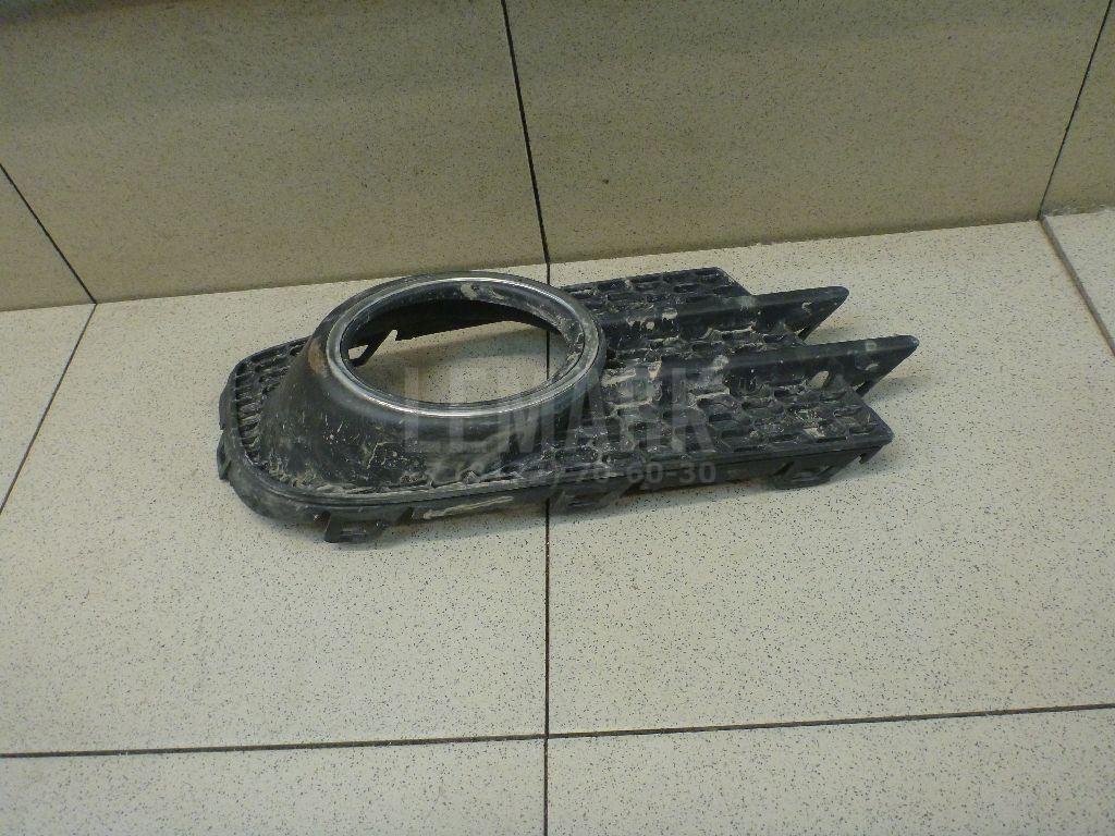 Решетка в бампер правая 5N0853666H9B9 VAG