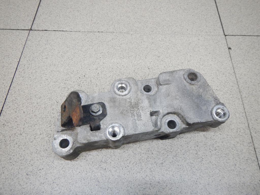 Кронштейн гидроусилителя 1683415 Ford