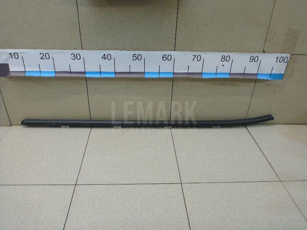 Накладка стекла заднего левого 83210D3000 Hyundai-Kia